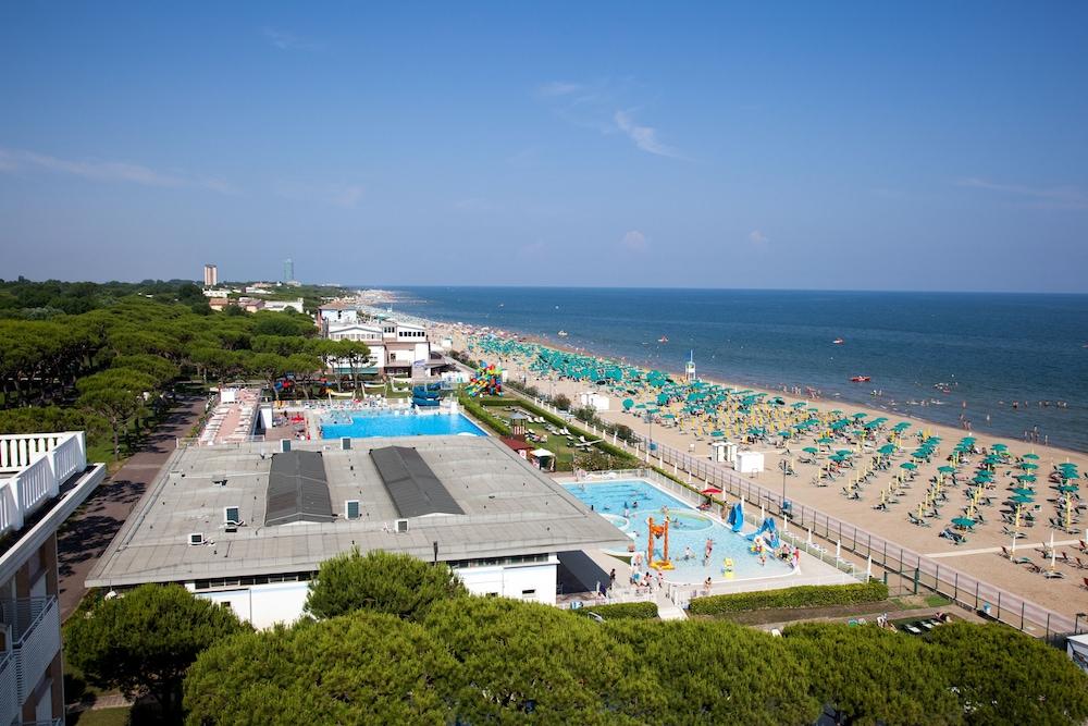 Regent'S Hotel Lido di Jesolo Kültér fotó