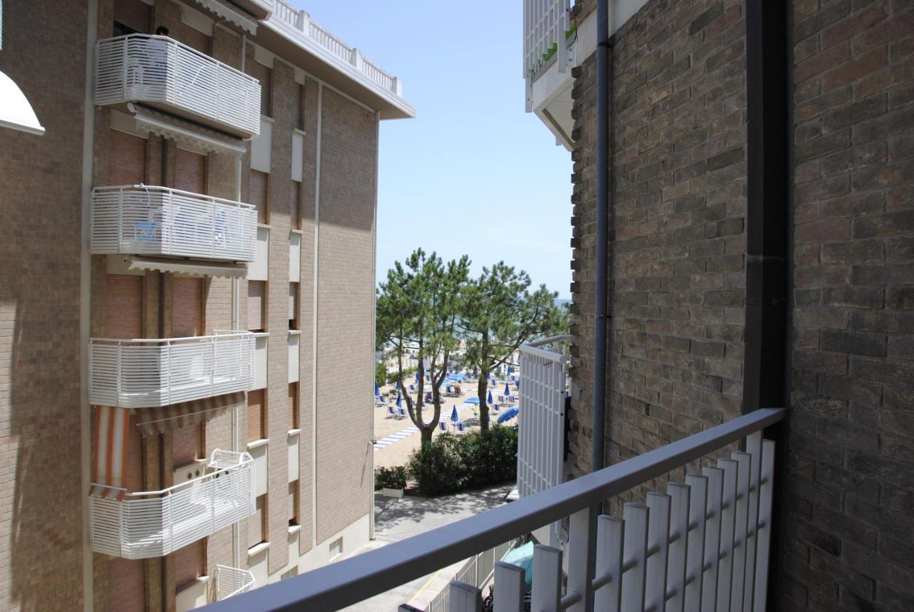 Regent'S Hotel Lido di Jesolo Kültér fotó