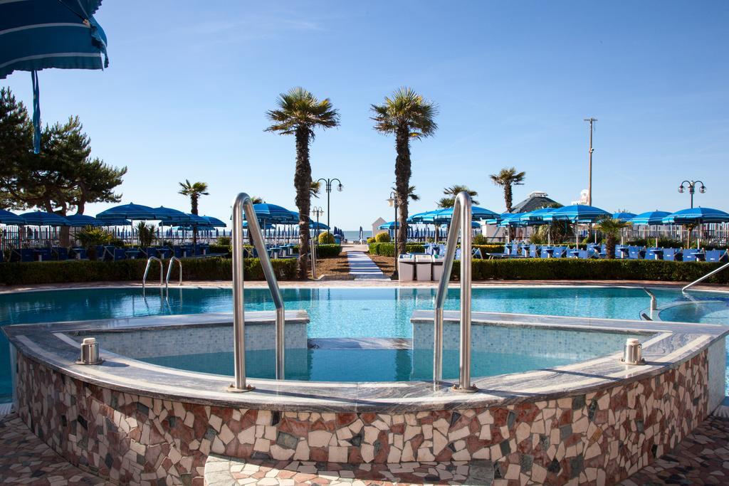 Regent'S Hotel Lido di Jesolo Kültér fotó