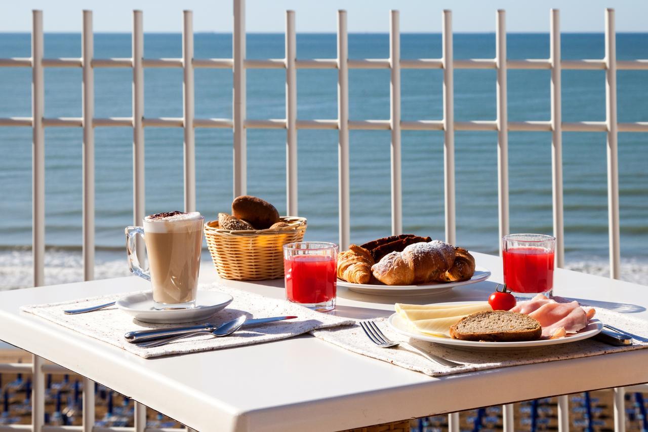 Regent'S Hotel Lido di Jesolo Kültér fotó