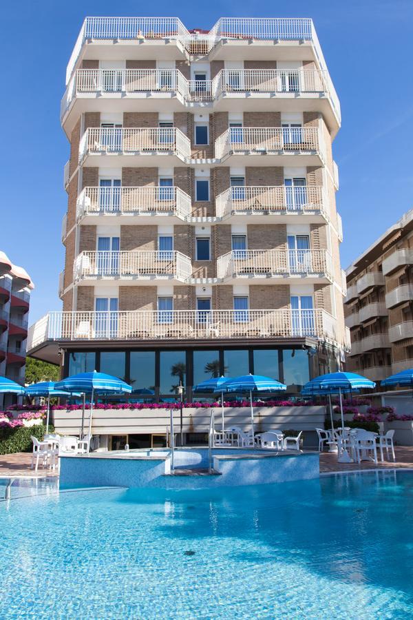 Regent'S Hotel Lido di Jesolo Kültér fotó
