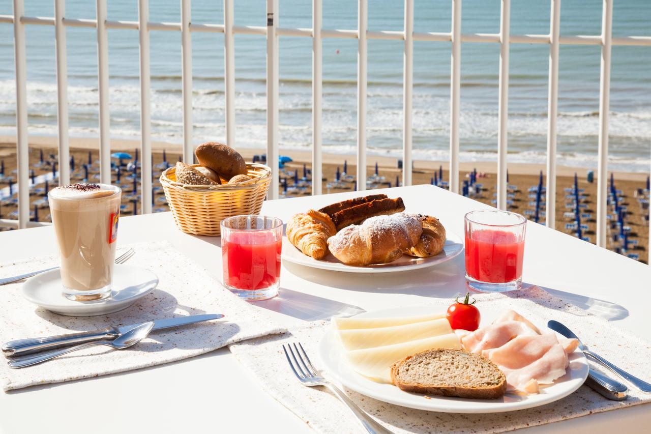 Regent'S Hotel Lido di Jesolo Kültér fotó