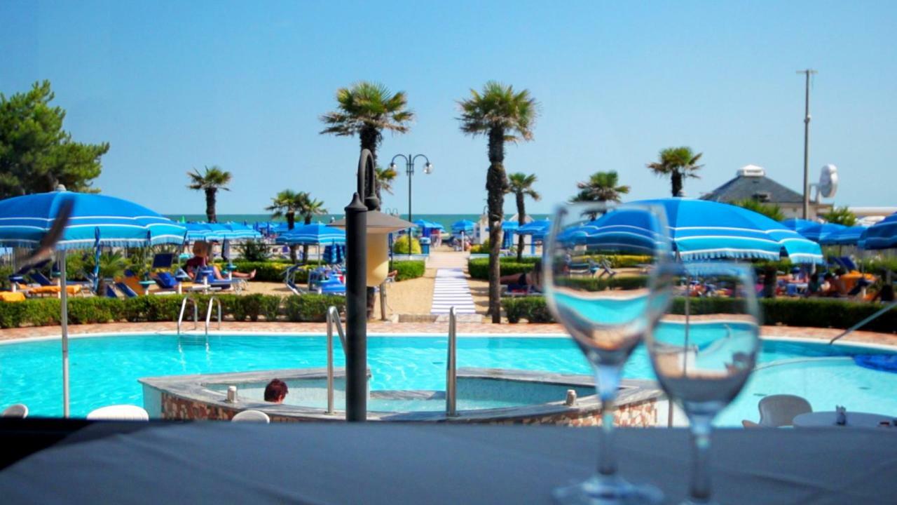 Regent'S Hotel Lido di Jesolo Kültér fotó